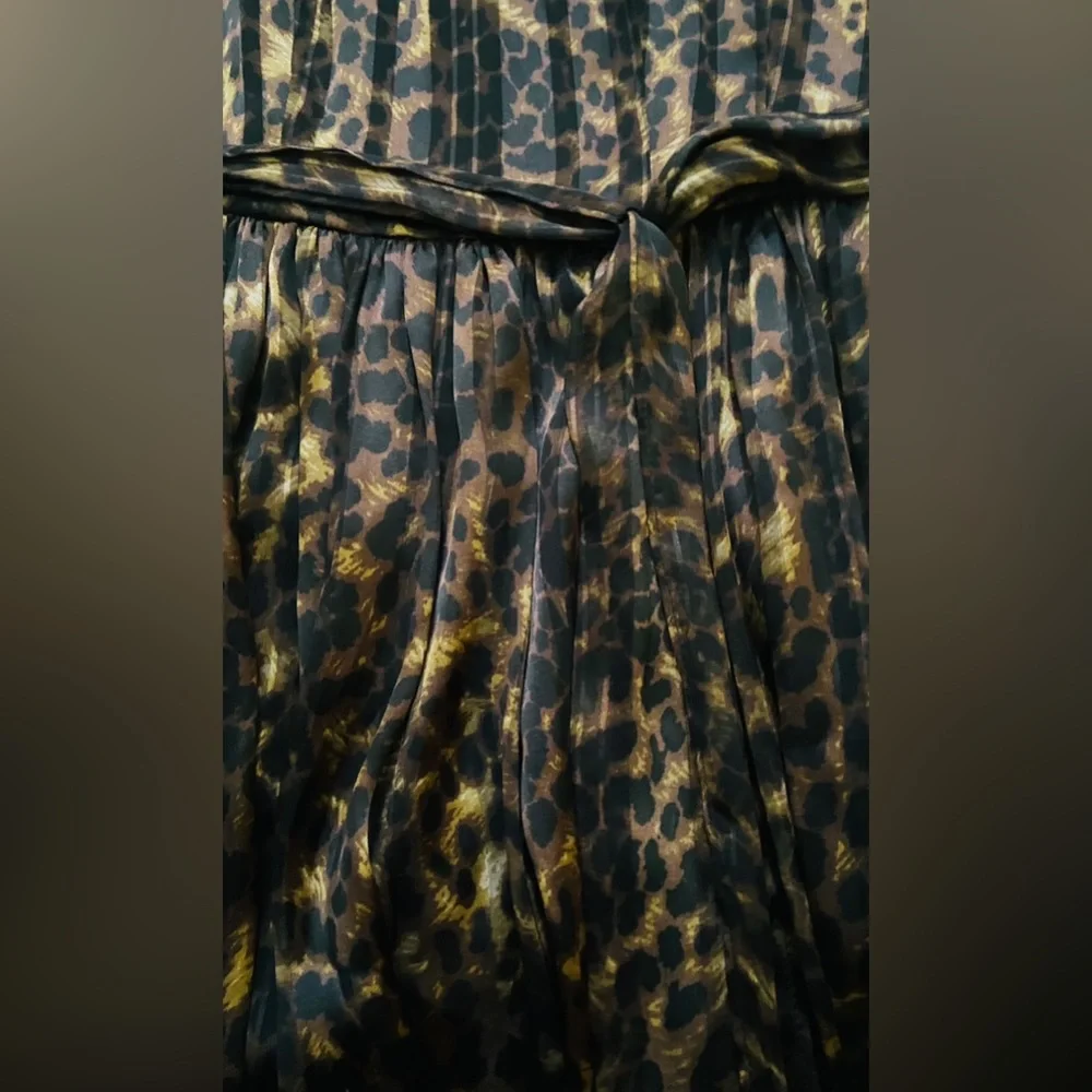 LUXE ❤️❤️🆕 BY CARMEN MARC VALVO DRESS NWT - Picture 5 of 7